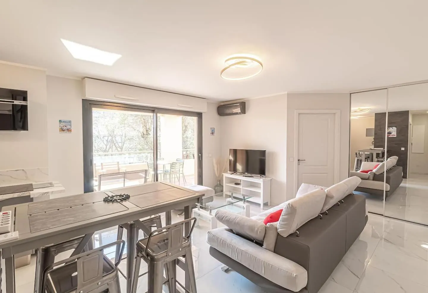 Holiday home Beautiful Apartment With Pool Near Monaco Beausoleil